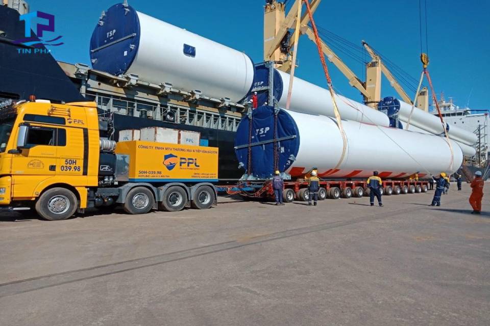 VẬN CHUYỂN HÀNG QUÁ TẢI QUÁ KHỔ